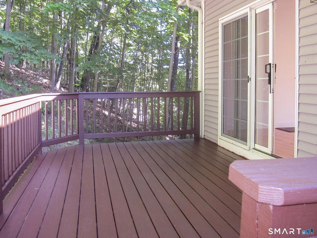 70 Kellogg Street - Photo 18