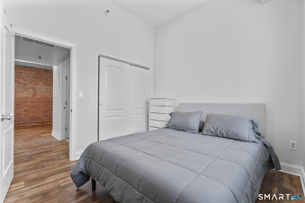 196 Crown Street - Photo 20