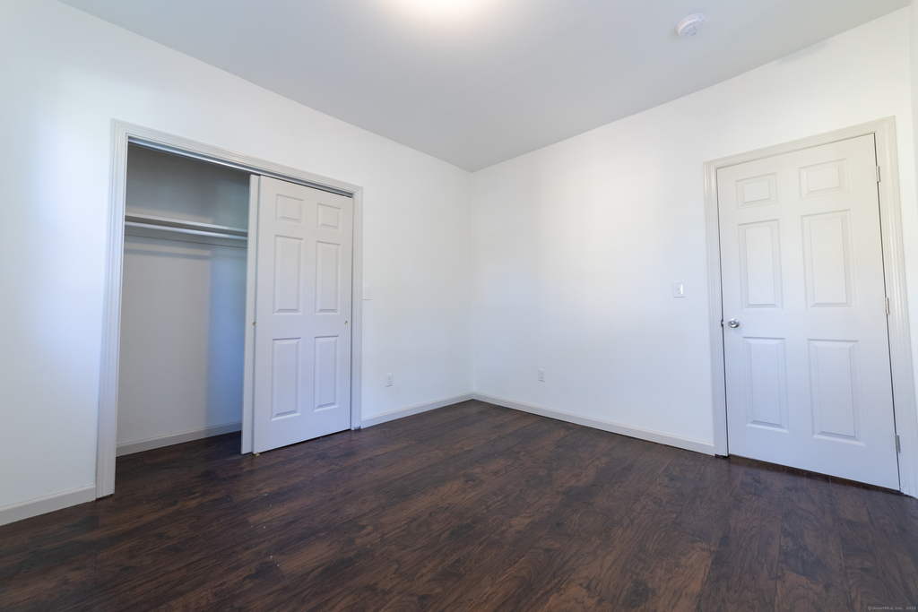 84 Sheffield Avenue - Photo 17