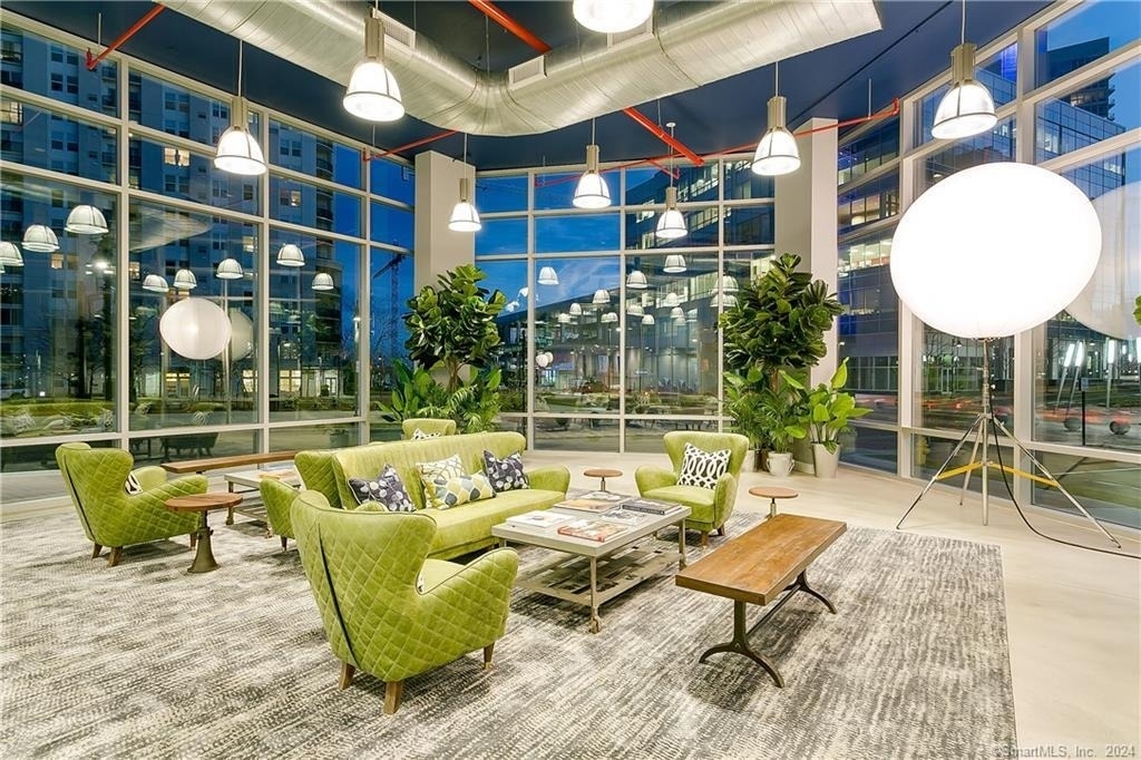 100 Commons Park - Photo 12