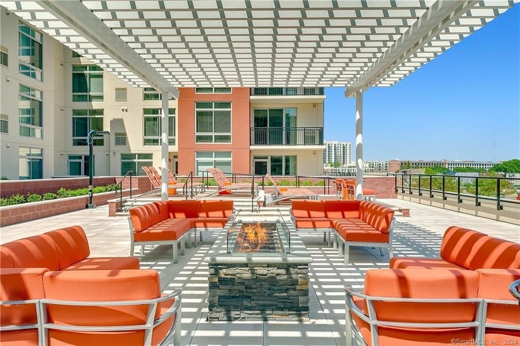 100 Commons Park - Photo 11