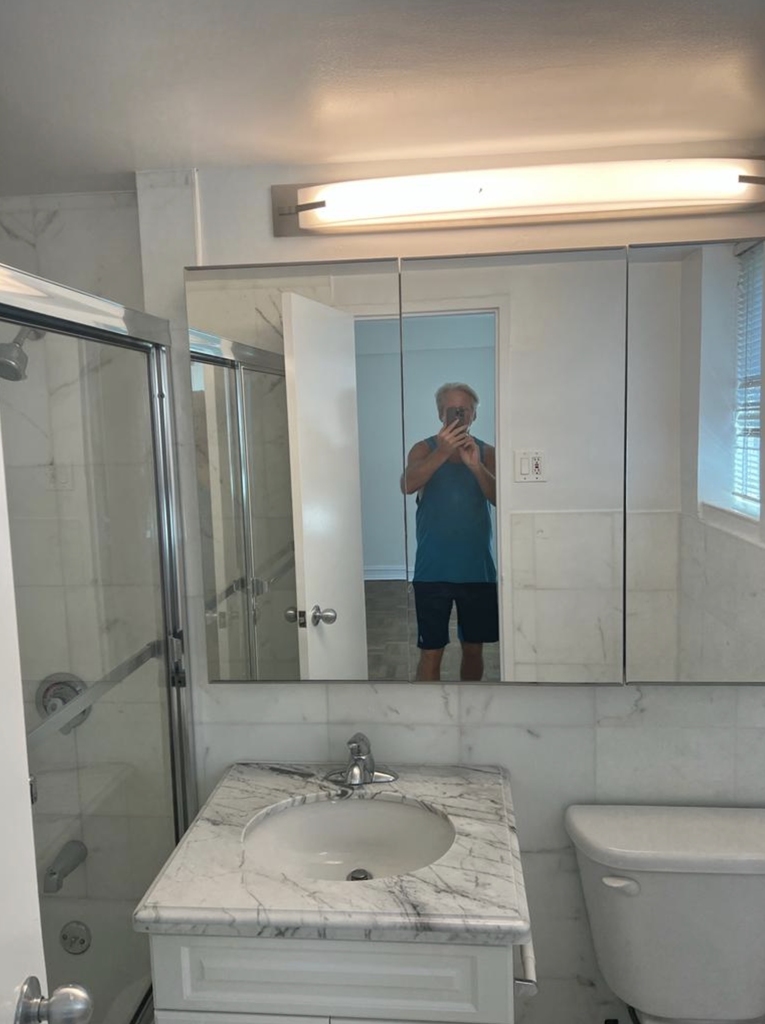 East 71st Street - Photo 8