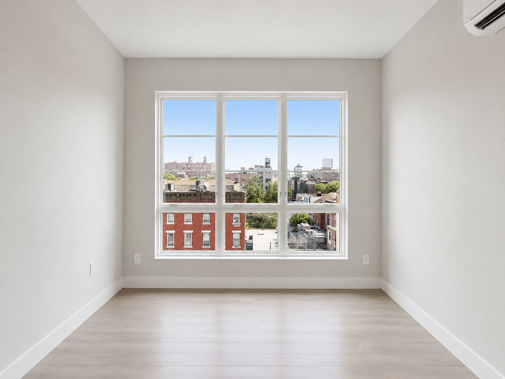 978 Kent Avenue - Photo 0