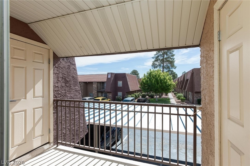 5240 Indian River Drive - Photo 18