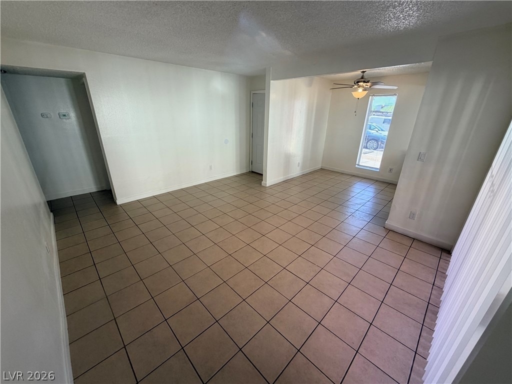 1405 Vegas Valley Drive - Photo 4