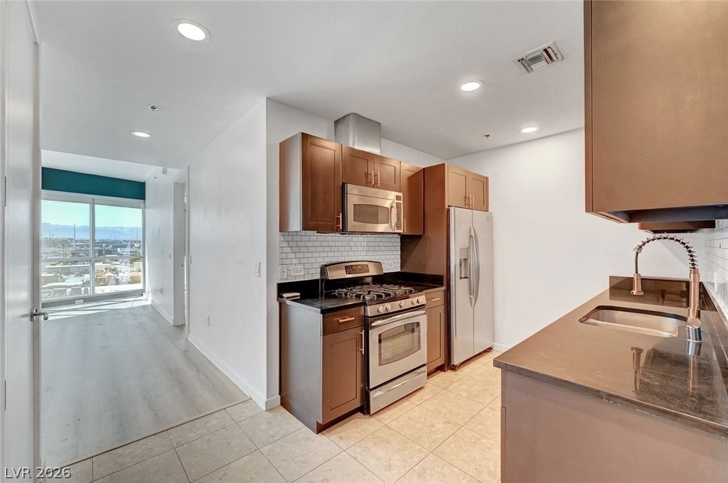 4575 Dean Martin Drive - Photo 12