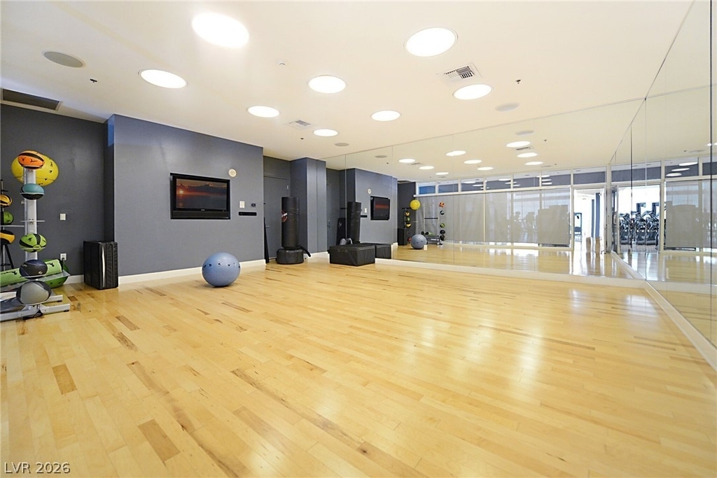 4575 Dean Martin Drive - Photo 41