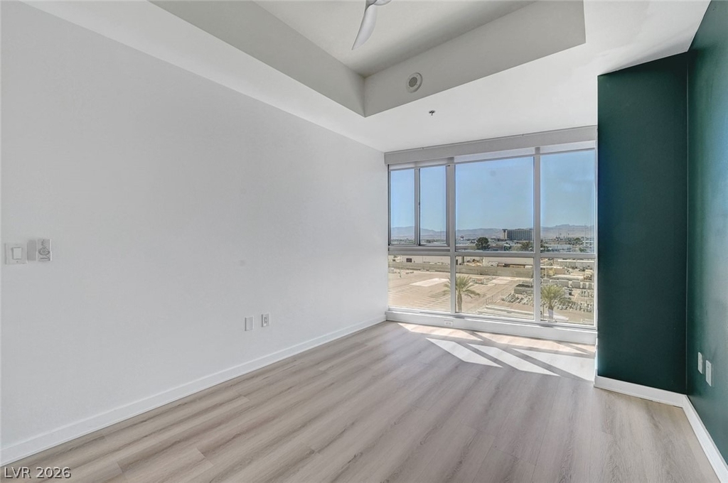 4575 Dean Martin Drive - Photo 21