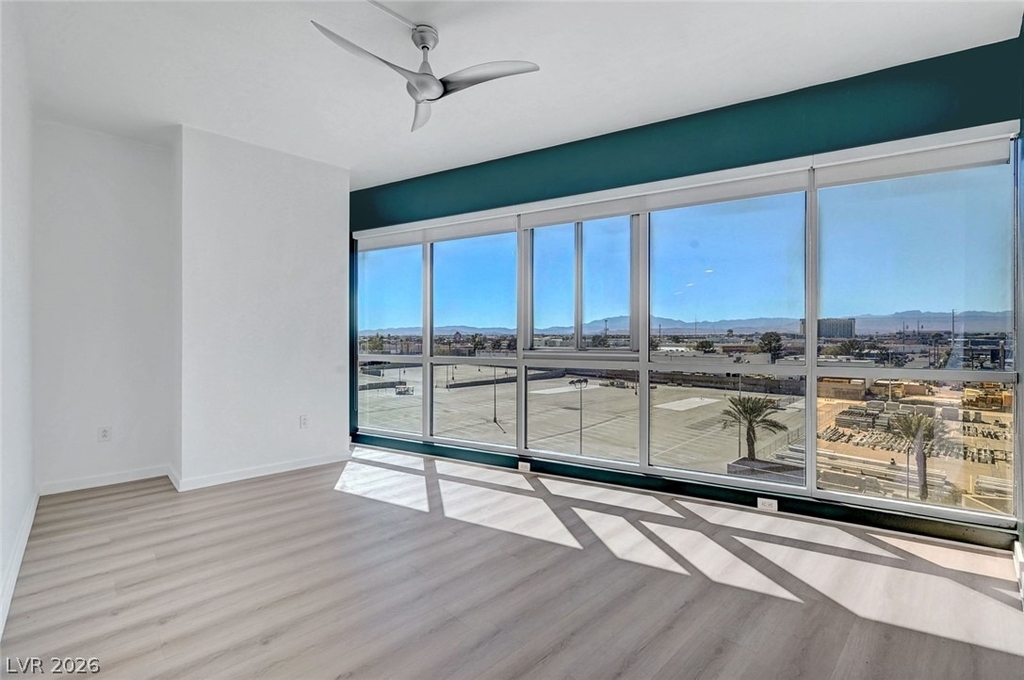 4575 Dean Martin Drive - Photo 8