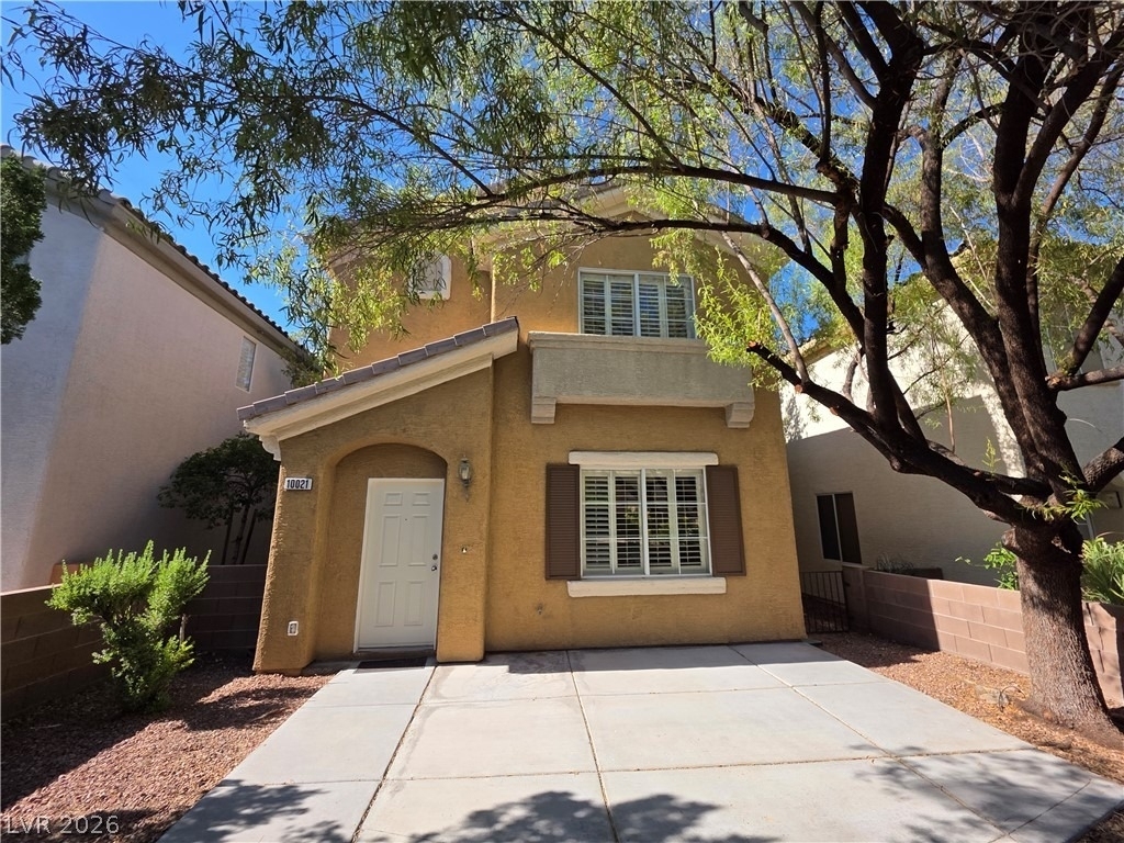 10021 Via Toro Avenue - Photo 2