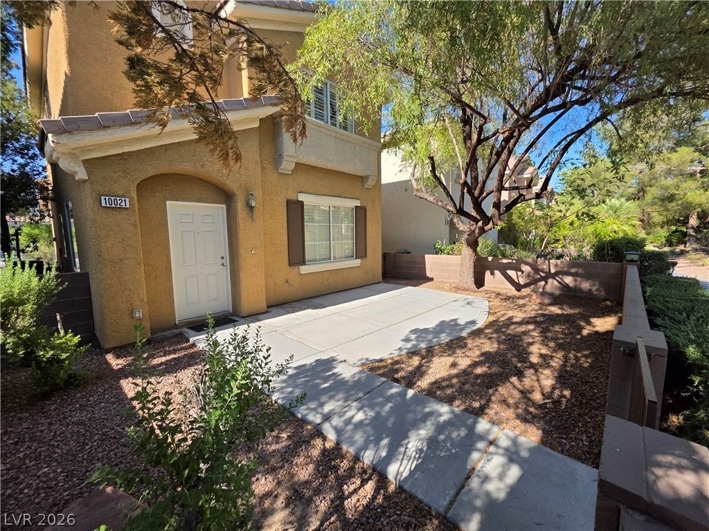 10021 Via Toro Avenue - Photo 5