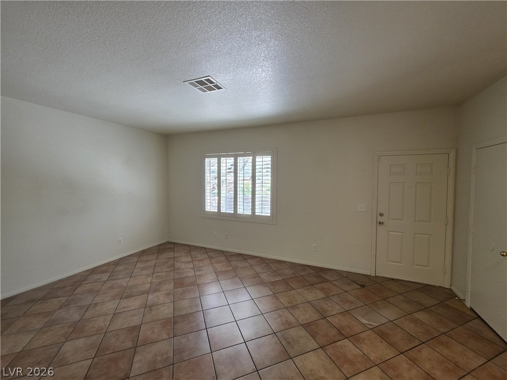 10021 Via Toro Avenue - Photo 32