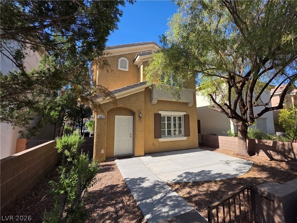 10021 Via Toro Avenue - Photo 4