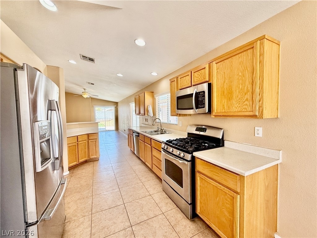 1202 Granite Ash Avenue - Photo 4