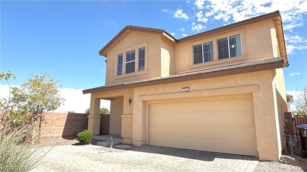 1013 Shades End Avenue - Photo 2