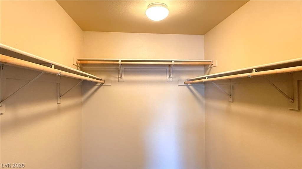 1013 Shades End Avenue - Photo 24