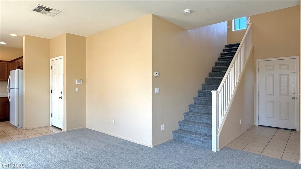 1013 Shades End Avenue - Photo 6