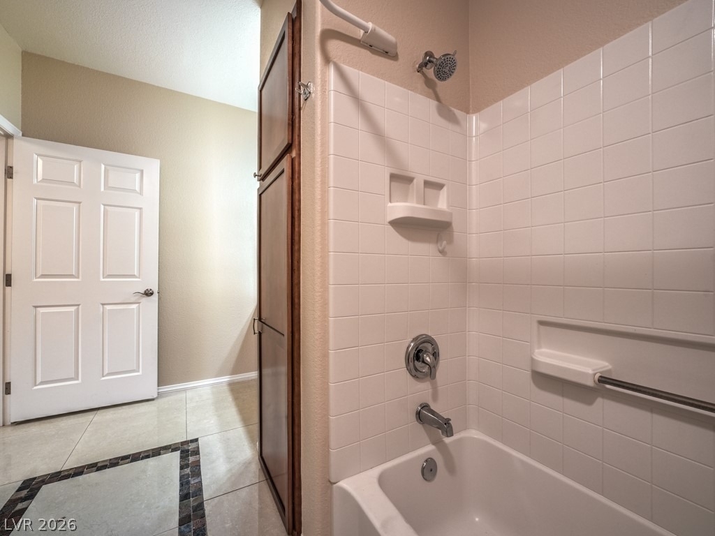 2291 W Horizon Ridge Parkway - Photo 24