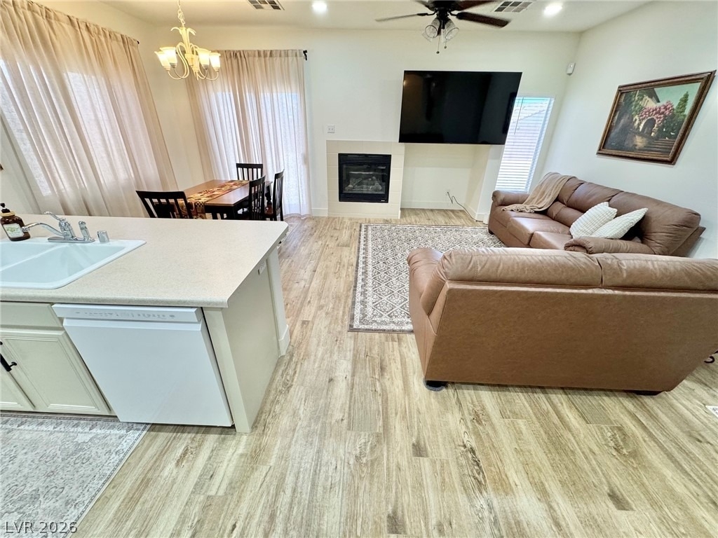 8852 Winter Sky Avenue - Photo 2