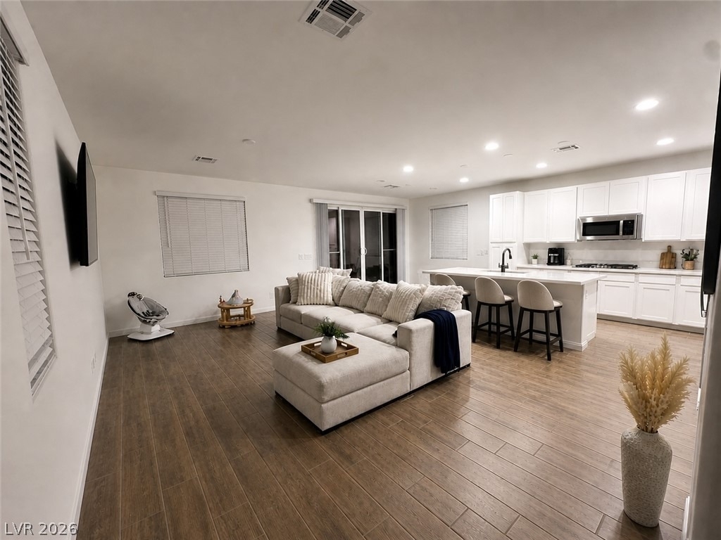 949 Ferodale Avenue - Photo 1