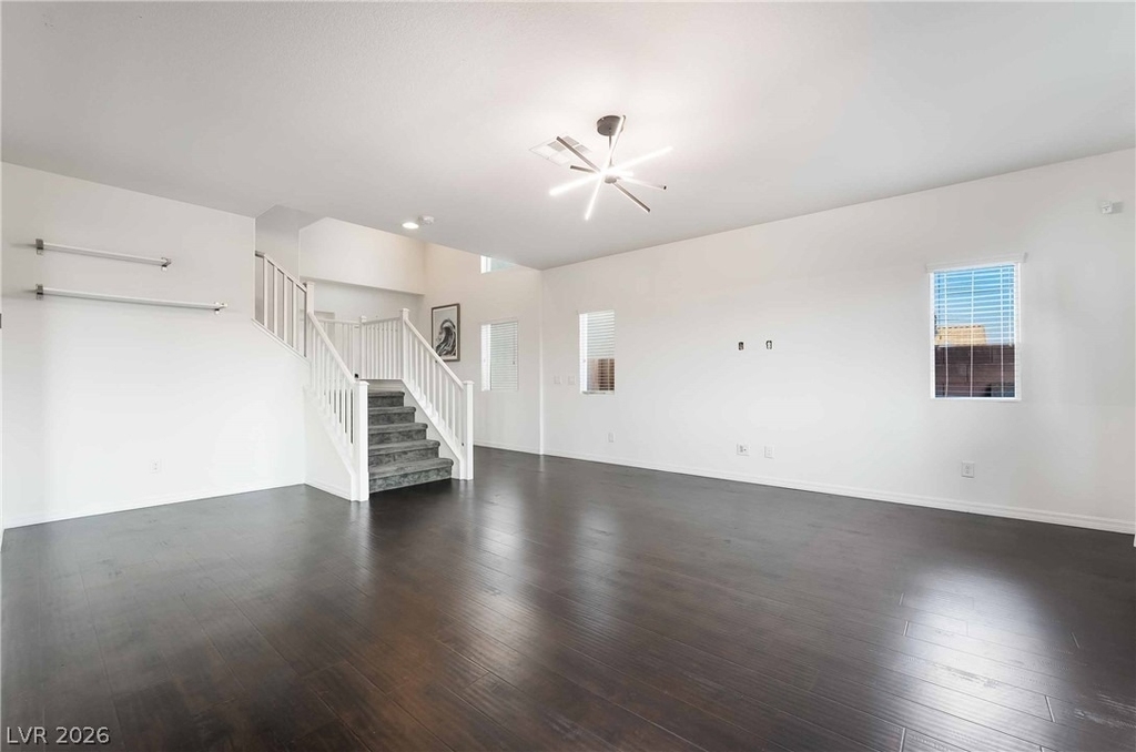 6462 Estrella Hills Avenue - Photo 4