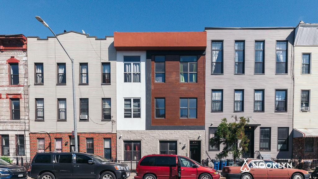 250 Melrose Street - Photo 13