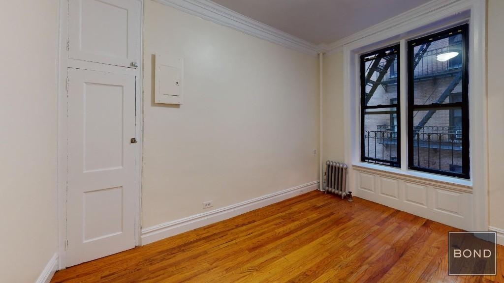 305 West 45th Street  - Photo 2