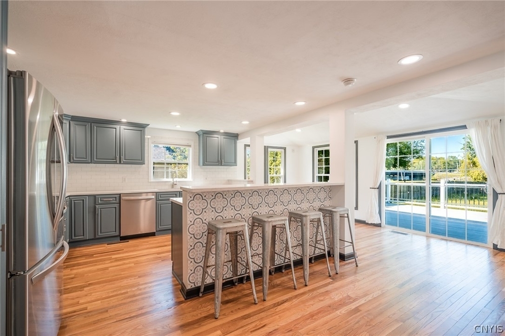 8403 Gaskin Road - Photo 7