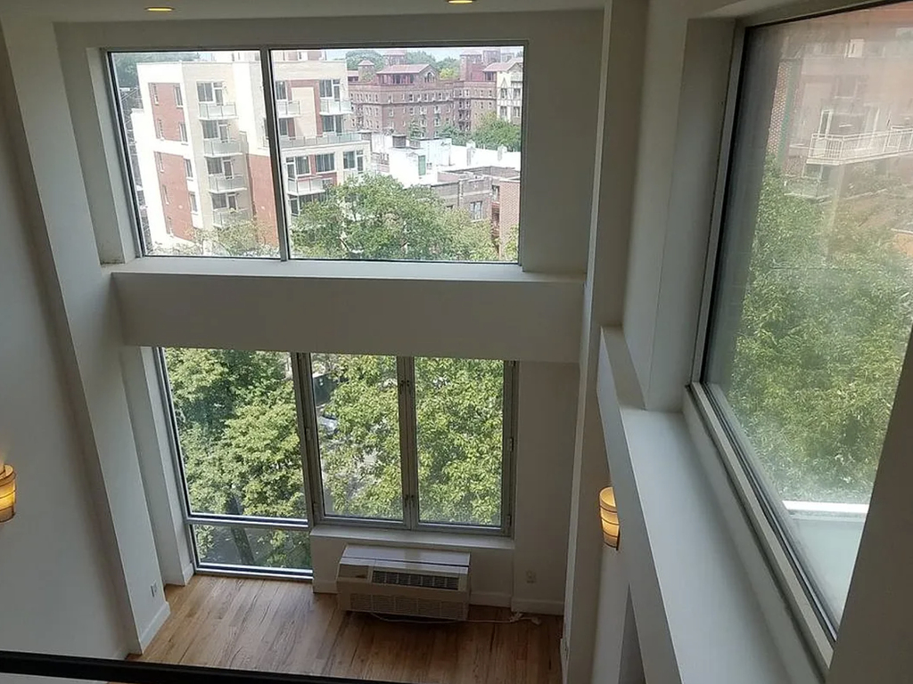 82-85 116th Street - Photo 15