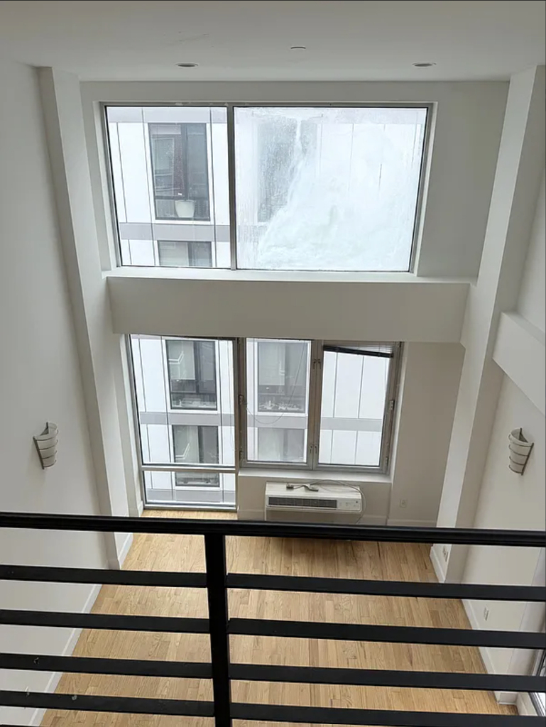 82-85 116th Street - Photo 7