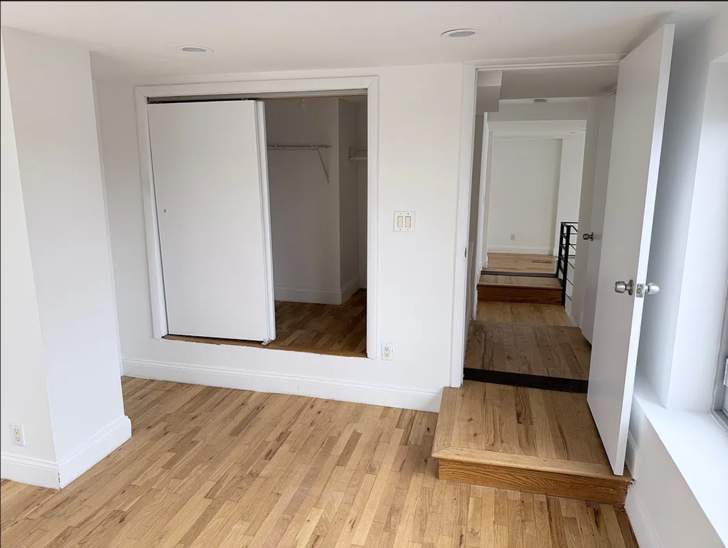 82-85 116th Street - Photo 11