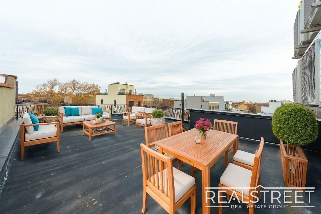 1406 Lincoln Pl - Photo 8