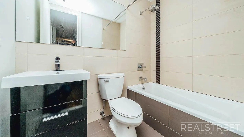 22 Fayette Street - Photo 5