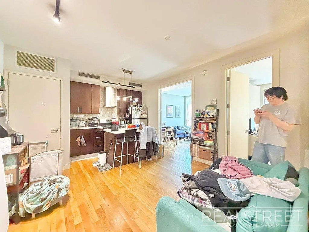 22 Fayette Street - Photo 4