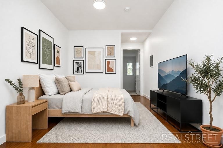 890 Jefferson Avenue - Photo 4