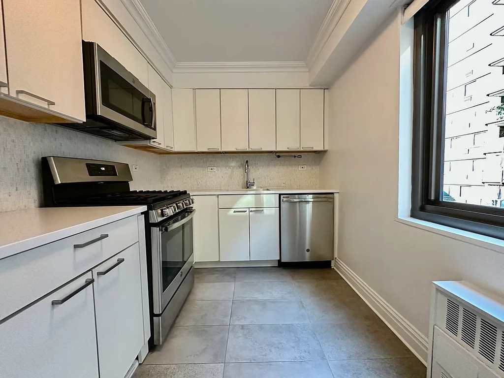 West 96th Street - Photo 0