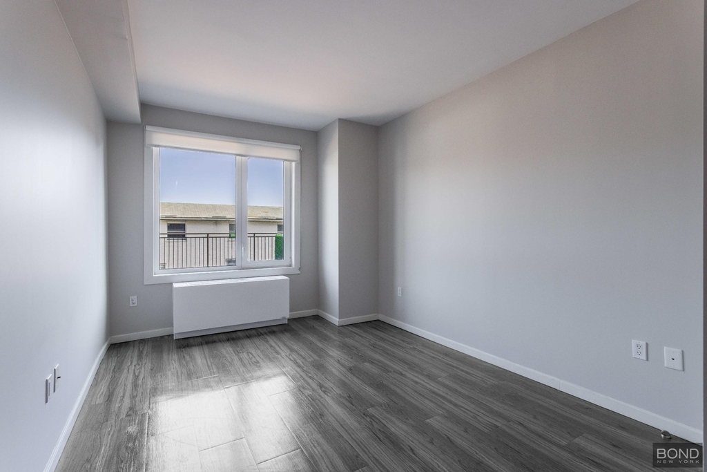 178-02 Hillside Avenue - Photo 7