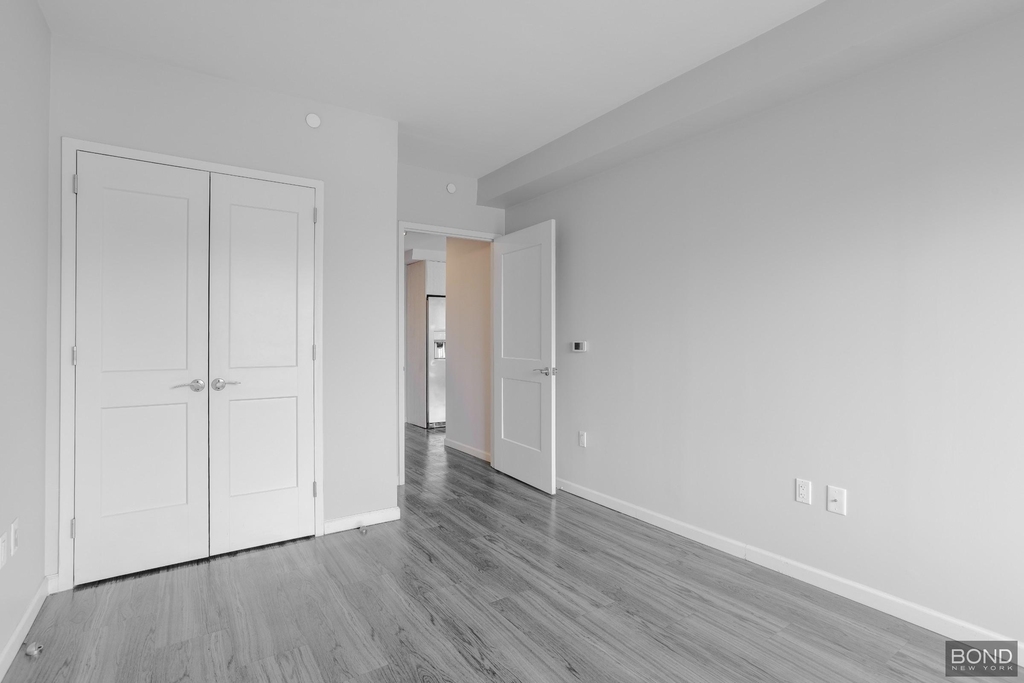 178-02 Hillside Avenue - Photo 8