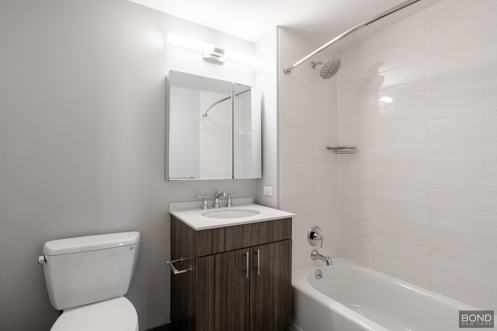 178-02 Hillside Avenue - Photo 9