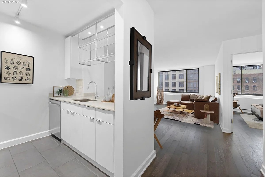 West 24th Street - Photo 1