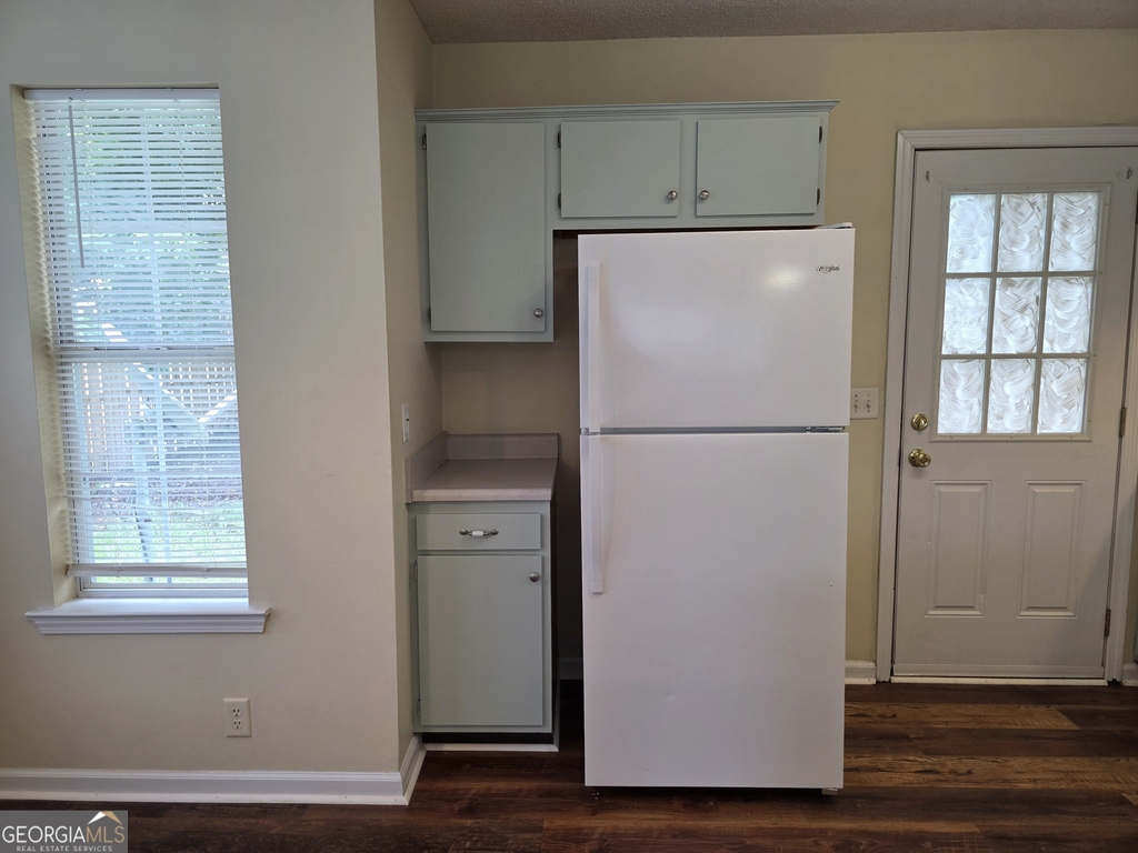 1213 Exley Drive - Photo 7