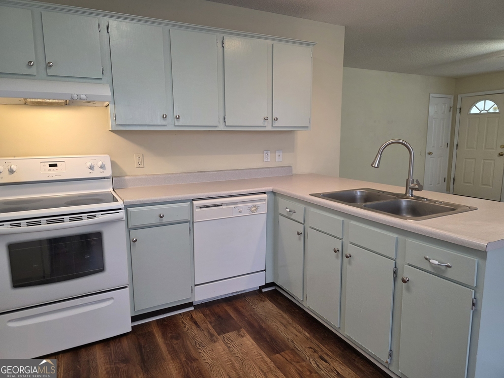 1213 Exley Drive - Photo 5