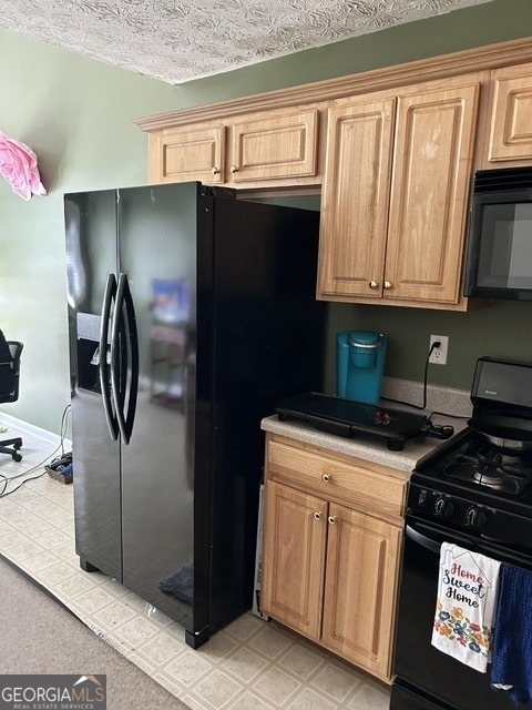9592 Lakeview Circle - Photo 3