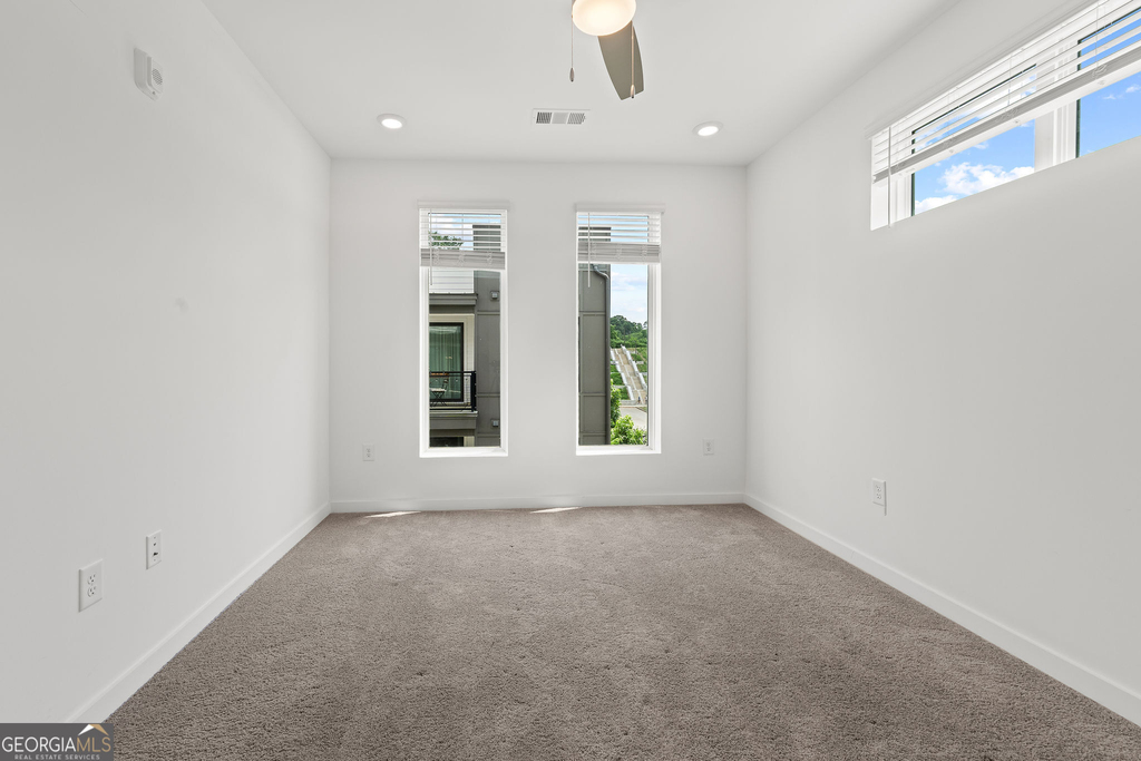 371 Grant Circle Se - Photo 40