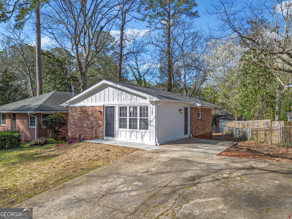 1799 Shirley Street Sw - Photo 1