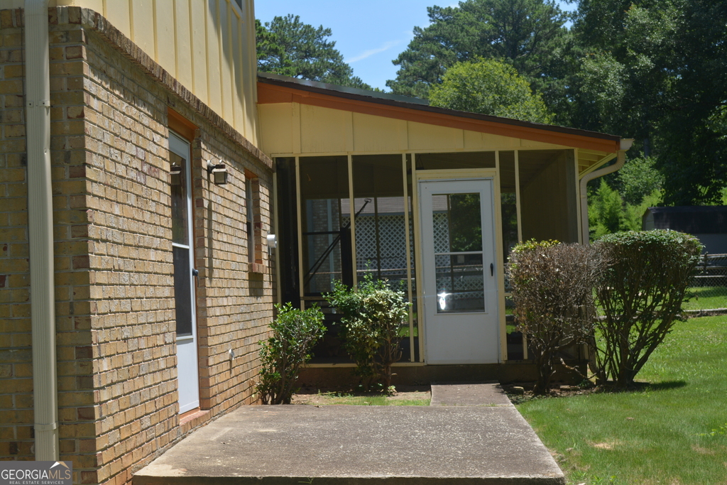 354 Roy Huie Road - Photo 11