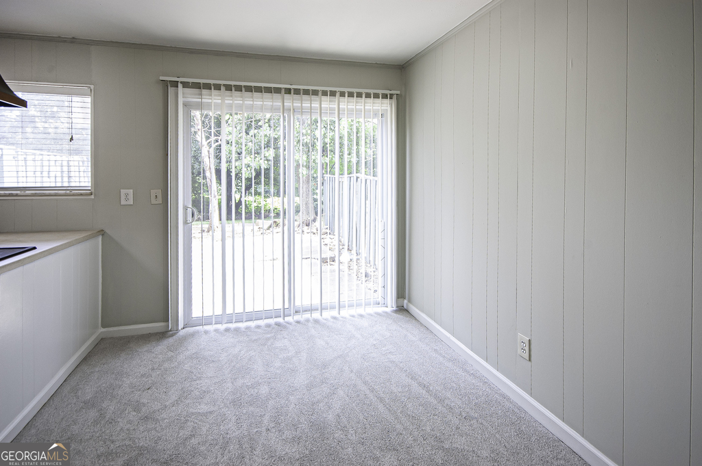 3099 Colonial Way - Photo 5
