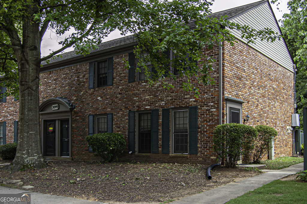 3099 Colonial Way - Photo 0