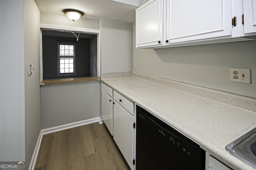 3099 Colonial Way - Photo 8