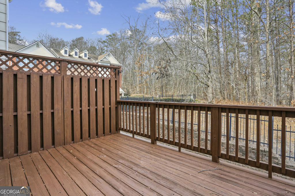642 Bernay Way - Photo 8